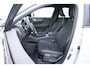 Volvo XC40 Extended Range Plus 82kWh | Adaptive cruise control | Achteruitrijcamera | Stoel- en stuurverwarming | Dodehoekdetectie | Parkeersensoren | Apple Carplay | Android Auto