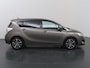 Toyota Verso 1.8 VVT-i SkyView Edition | Trekhaak | Panoramadak | Stoelverwarming | Parkeercamera | Navigatie |