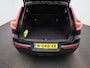 Volvo XC40 Recharge Core | Apple Carplay/Android Auto | Panoramadak | Trekhaak | Stoelverwarming | Camera | Cruise Control | Lichtmetalen Velgen |