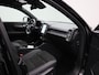 Volvo XC40 Recharge Core | Apple Carplay/Android Auto | Panoramadak | Trekhaak | Stoelverwarming | Camera | Cruise Control | Lichtmetalen Velgen |