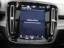 Volvo XC40 Recharge Core | Apple Carplay/Android Auto | Panoramadak | Trekhaak | Stoelverwarming | Camera | Cruise Control | Lichtmetalen Velgen |