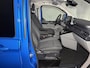 Ford Transit Custom 320 2.5 PHEV L2H1 Limited DC met o.a. een 360 graden camera, Parkeersensoren voor en achter, Dodehoekdetectie, Navigatiesysteem en een Trekhaak