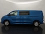 Ford Transit Custom 320 2.5 PHEV L2H1 Limited DC met o.a. een 360 graden camera, Parkeersensoren voor en achter, Dodehoekdetectie, Navigatiesysteem en een Trekhaak