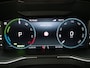 Skoda Superb Combi 1.4 TSI iV Sportline | Sportstoelen | Adaptive Cruise | Trekhaak | Keyless | Camera | Memory | Sfeerlicht