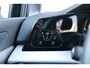 Volkswagen Golf 1.5 eHybrid 204pk Life Edition | SoH 100% | Panoramadak | Trekhaak Elektrisch Uitklapbaar | Adaptieve Cruise Control