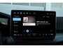 Volkswagen Golf 1.5 eHybrid 204pk Life Edition | SoH 100% | Panoramadak | Trekhaak Elektrisch Uitklapbaar | Adaptieve Cruise Control