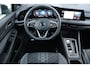 Volkswagen Golf 1.5 eTSI 150pk DSG R-Line | Panoramadak | Achteruitrijcamera | Stoelverwarming | Navigatie