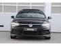 Volkswagen Golf 1.5 eTSI 150pk DSG R-Line | Panoramadak | Achteruitrijcamera | Stoelverwarming | Navigatie