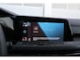 Volkswagen Golf 1.5 eTSI 150pk DSG R-Line | Panoramadak | Achteruitrijcamera | Stoelverwarming | Navigatie