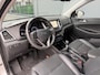Hyundai Tucson 1.6 GDi Premium / NL Auto / Navigatie / Afn. Trekhaak / All Season Banden / Stuur- & Stoelverwarming + Stoelventilatie /
