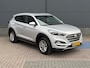 Hyundai Tucson 1.6 GDi Premium / NL Auto / Navigatie / Afn. Trekhaak / All Season Banden / Stuur- & Stoelverwarming + Stoelventilatie /