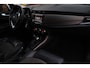 Alfa Romeo Giulietta 1.4 T Exclusive Aut. | LED | Leder | Navigatie | Cruise Control | Automaat | Historie | PDC | Lichtmetaal |