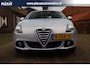 Alfa Romeo Giulietta 1.4 T Exclusive Aut. | LED | Leder | Navigatie | Cruise Control | Automaat | Historie | PDC | Lichtmetaal |
