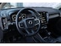 Volvo XC40 1.5 T3 Inscription | Navigatie | Cruise Control | Lederen Bekleding | Stoelverwarming | Trekhaak | Achteruitrijcamera | Parkeersensoren | 18" LM