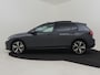 Volkswagen Golf 1.5 eHybrid Life Edition 204PK | Panorama dak | Navigatie via App connect | Camera achter | Park assist | Led koplampen | 18"LMV