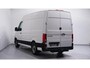 Volkswagen Crafter 2.0 TDI 102 pk L3H3 Navi, Trekhaak 2.500 kg Airco, Laadruimte Pakket, PDC V+A, Apple Carplay, 3-Zits