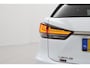 Lexus RX 450h AWD F Sport Premium | Panoramadak | Trekhaak | Standkachel | Leder | Dodehoek detectie | Mark Levinson | Head-up display | Stoelverwarming/-ventilatie | Navigatie | 360 camera | 20 inch