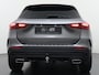 Mercedes-Benz GLA 180 Business Solution AMG | Memoryseats | Panorama - Schuifdak | Trekhaak Wegklapbaar | Head-Up Display | 360° Camera | Multibeam Led | Stuurwiel Verwarmd
