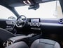 Mercedes-Benz A-klasse Hatchback 180 Star Edition AMG Line Premium PLUS | Panorama dak