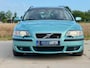 Volvo V70 2.5 R Geartronic Flash Green AWD Youngtimer