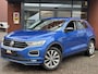 Volkswagen T-Roc 1.5 TSI Sport Business R-Line // NAVI // CAMERA // APPLE CARPLAY- ANDROID AUTO // ELEK. ACHTERKLEP // ADAPTIVE CRUISE //