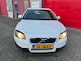 Volvo C30 1.6 101pk Advantage / Sch. kanteldak / Stoelverw.voor / Cruise control / Trekhaak / 16" LM / Bluetooth / NL auto