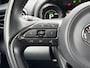 Toyota Yaris 1.5 Hybrid Executive Bi-Tone | HUD | JBL | Dodehoek