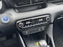 Toyota Yaris 1.5 Hybrid Executive Bi-Tone | HUD | JBL | Dodehoek