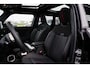 MINI Cooper 5-deurs John Cooper Works | Pakket L l Panoramadak l Head-up Display l JCW pakket |