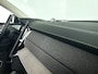 Volvo XC90 T8 Plug-in hybrid AWD Ultra Dark | Luchtvering | Panoramadak | 360º camera | Head- Up display | Bowers & Wilkins | Stoelventilatie | Trekhaak