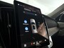 Volvo XC90 T8 Plug-in hybrid AWD Ultra Dark | Luchtvering | Panoramadak | 360º camera | Head- Up display | Bowers & Wilkins | Stoelventilatie | Trekhaak