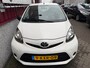 Toyota Aygo 1.0 VVT-i Now // 101 DKM NAP // Airco // Navi // 5-Deurs