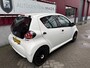 Toyota Aygo 1.0 VVT-i Now // 101 DKM NAP // Airco // Navi // 5-Deurs