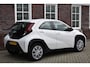 Toyota Aygo X 1.0 VVT-i MT Play Wij zijn op afspraak geopend! Graag bellen voor uw komst.