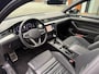 Volkswagen Passat 1.5 TSI R-LINE,Vol Leer,LED,Schuifdak,Digi Displ.,Cam,Trekhk afn.,BLIS,