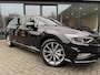 Volkswagen Passat 1.5 TSI R-LINE,Vol Leer,LED,Schuifdak,Digi Displ.,Cam,Trekhk afn.,BLIS,