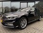 Volkswagen Passat 1.5 TSI R-LINE,Vol Leer,LED,Schuifdak,Digi Displ.,Cam,Trekhk afn.,BLIS,