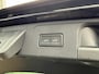Volkswagen Passat 1.5 TSI R-LINE,Vol Leer,LED,Schuifdak,Digi Displ.,Cam,Trekhk afn.,BLIS,