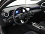 Mercedes-Benz A-klasse 250e Business Solution AMG | Panoramaschuifdak | Stoelverwarming | Achteruitrijcamera | MULTIBEAM LED |