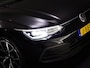 Volkswagen Golf 1.5 TSI Life Business (SFEERVERLICHTING, ACC, APPLE CARPLAY/ANDROID AUTO, MEMORY, TREKHAAK, PANORAMADAK, PDC, NAP)