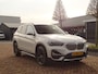 BMW X1 sDrive20i ParelWeiss | Full Options | HUD | NavPro | Stoelverw | All wheater | Uniek
