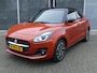 Suzuki Swift 1.2 Style Smart Hybrid NL-auto, Trekhaak, Achterspoiler, Cruise Contr., Apple Carplay, Android Auto, Stoelverw., Climate Contr. Stijl.