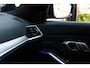 BMW 3-Serie 318i M-Sport, Tanzanite, Sfeerverlichting, 19 inch, Carplay!
