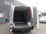 Renault Master T35 2.3 dCi 135 L2H2 Comfort Navigatie, Cruise controle, Elek ramen/ spiegels, Achteruitrijcamera, 3 zitplaatsen, Pdc achter, Trekhaak, 135pk!!, Uniek 50.000km 3 maanden garantie op motor en versnellingsbak.
