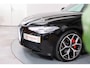 Alfa Romeo Giulia 2.0T Super 305 PK Lederen bekleding, Afneembare Trekhaak, Memory, Camera, Android Auto/Apple Carplay