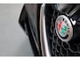 Alfa Romeo Giulia 2.0T Super 305 PK Lederen bekleding, Afneembare Trekhaak, Memory, Camera, Android Auto/Apple Carplay