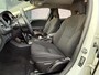 Volvo V40 2.0 D2 Kinetic | Automaat | Climate Control | Parkeersensoren | Navigatie | LM-velgen | Business Pack Connect | High Performance Audio
