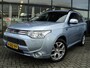 Mitsubishi Outlander 2.0 PHEV instyle+ | 4WD | AUTOMAAT | 203 PK | DEALER ONDERHOUDEN | TREKHAAK | LEDER | 1.500 KG TREKGEWICHT | VIERSEIZOENEN BANDEN | OPEN DAK |