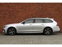 Volvo V90 T6 Automaat Plug-In Hybrid AWD Plus Dark | Premium audio by Harman Kardon | Google Navigatie  Verwarmbare stoelen, stuur en achterbank | Adaptive Cruise Control | Lederen bekleding |  | Apple carplay/Android auto | Parkeercamera achter | Elektrisch verstelbare voorstoelen met geheugen | BLIS