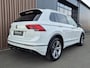 Volkswagen Tiguan 2.0 TDI Comfortline Business R-Line 150pk | Virtual | 360 camera | Dynaudio | HUD | Trekhaak | Stoelverwarming